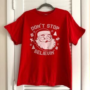 Don't Stop Believin' Santa Vintage Look Graphic T-shirt Unisex Size L